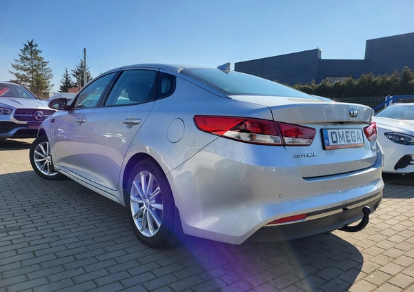 Kia Optima cena 59900 przebieg: 244300, rok produkcji 2018 z Łosice małe 92